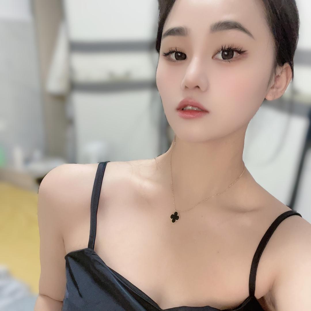 霞宝宝🖤