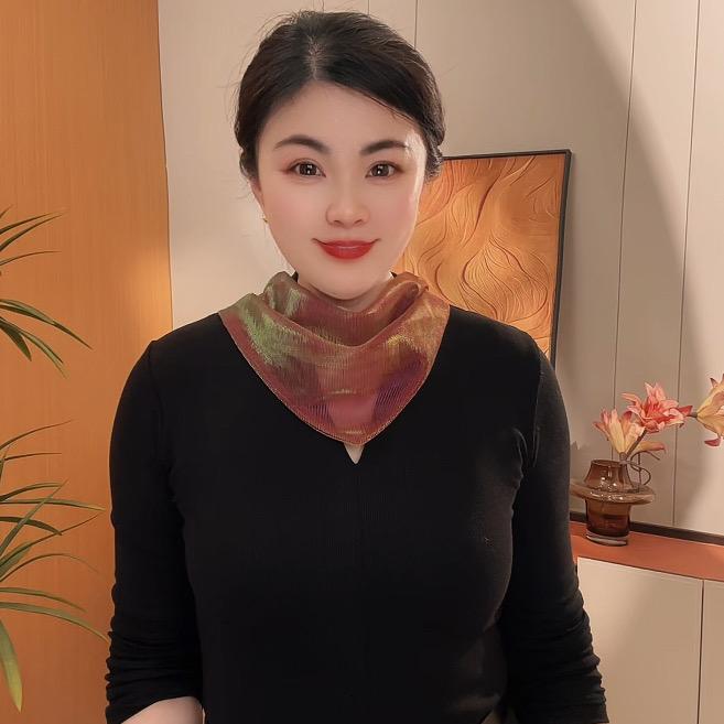 彤彤丝巾
