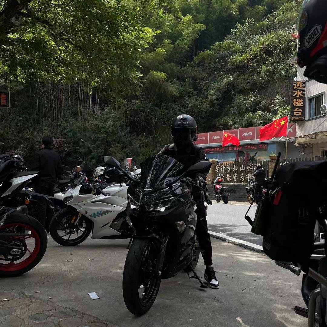 台铃电动车红光新村店