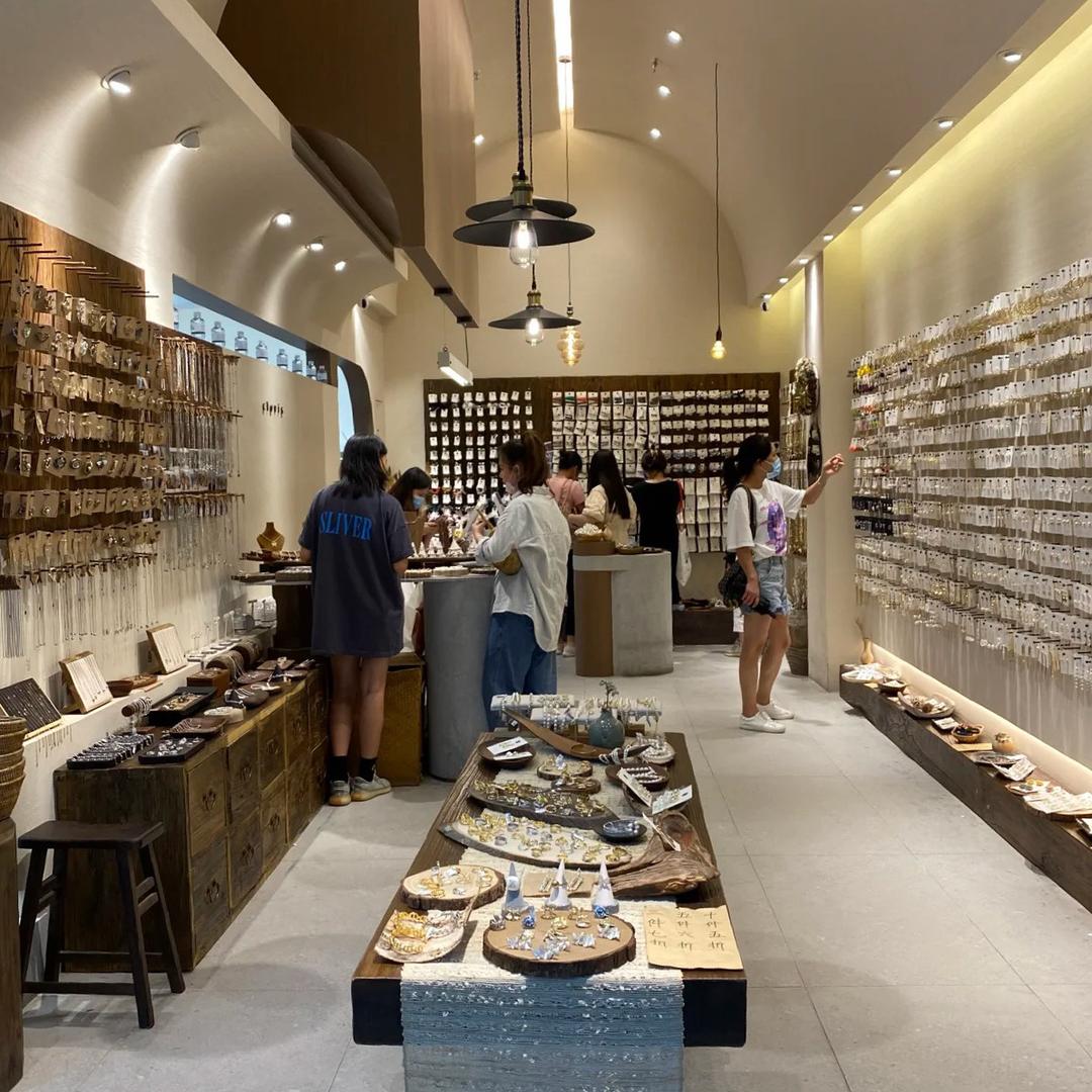 小乌梅酱饰品商行