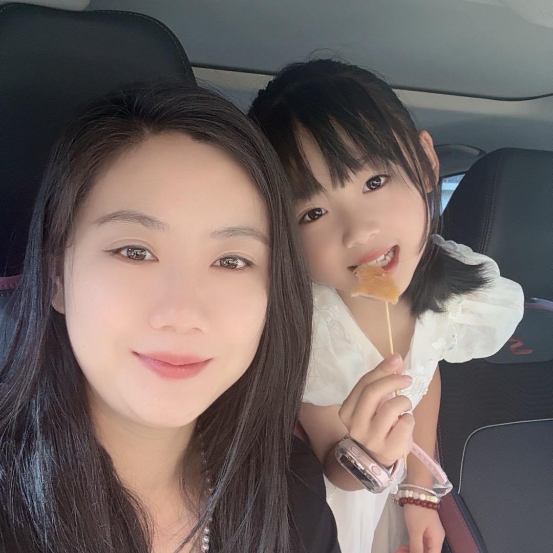 子菡～爱吃糖🍬
