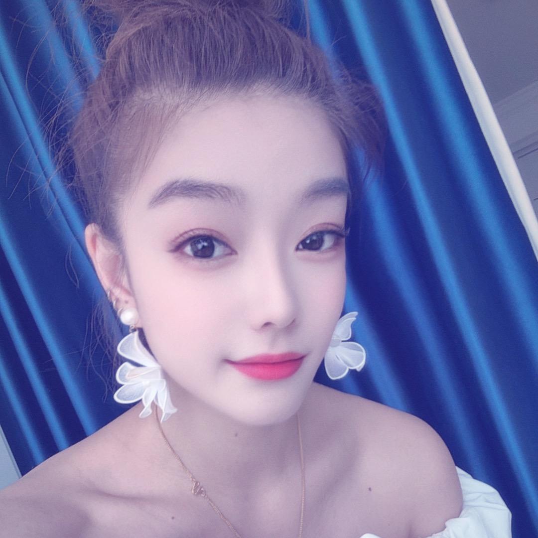 💞༊ 🀅 ㊖小周周橱窗已开通💞