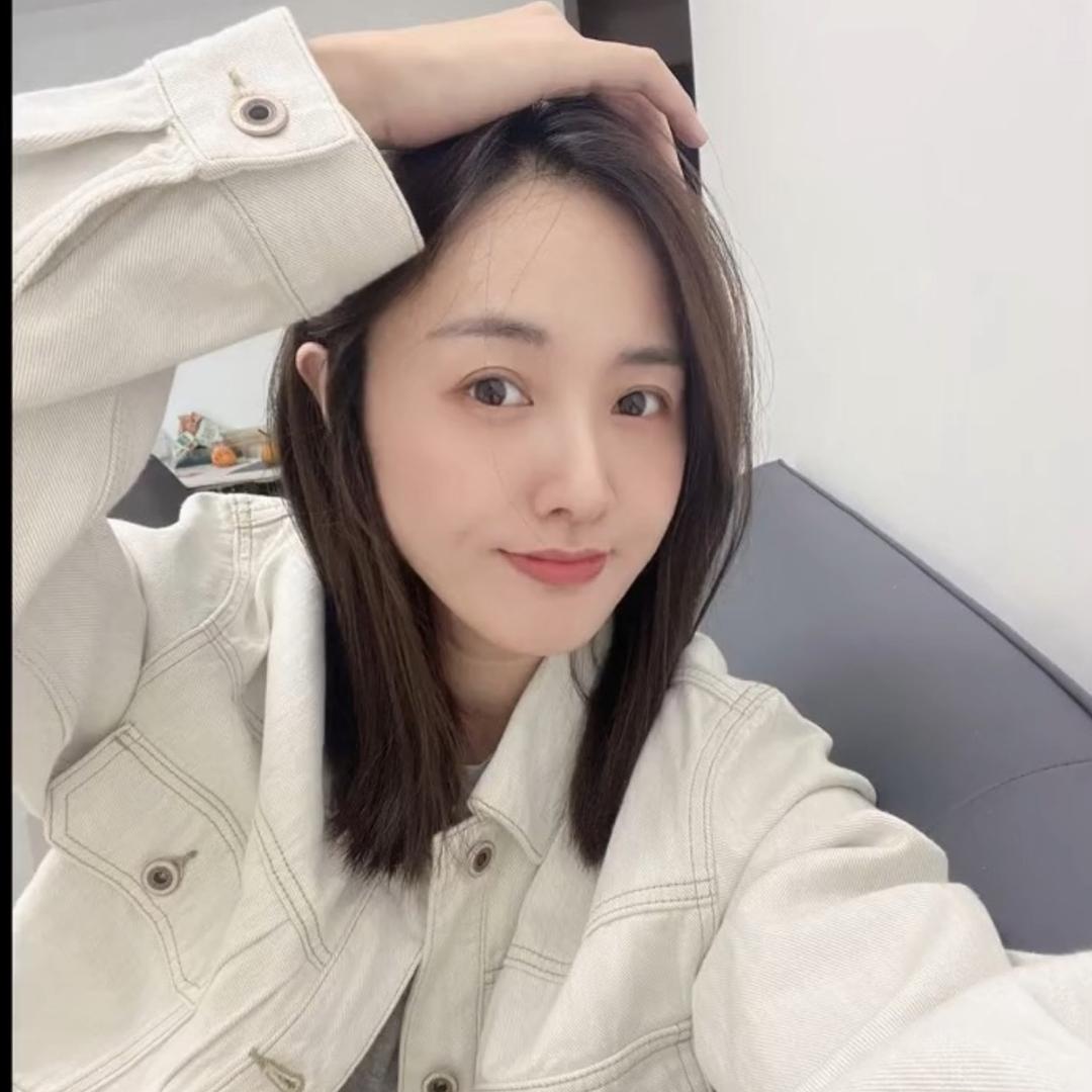 是周周呀……