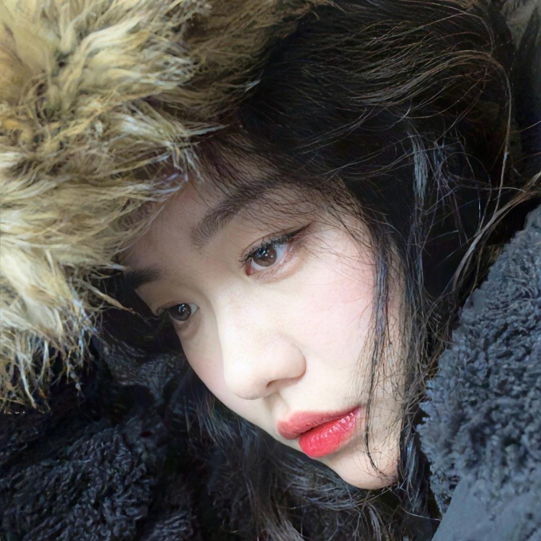村里一枝花