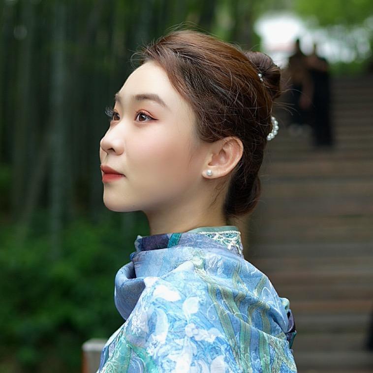 亚倩丝巾