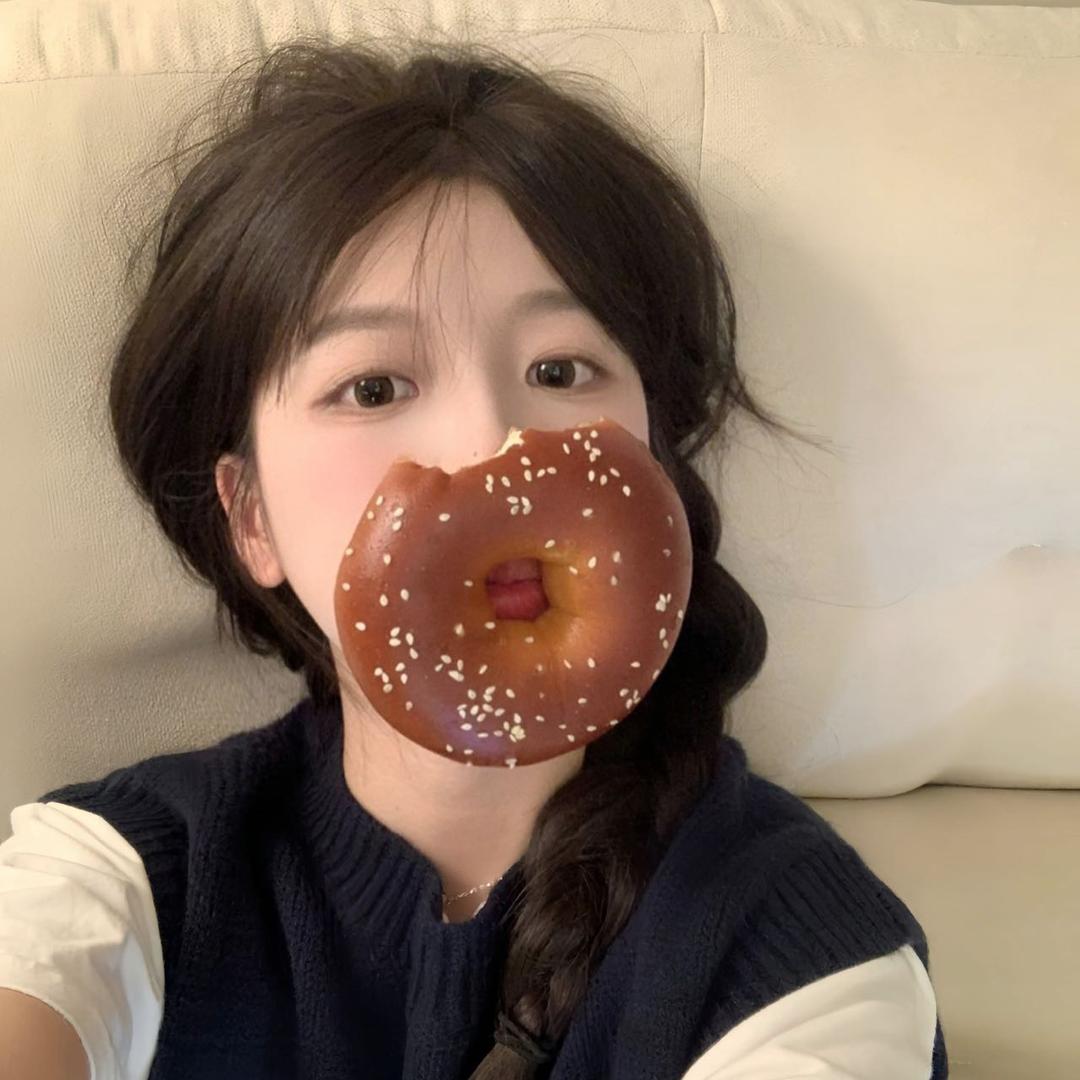 Cz江夏^