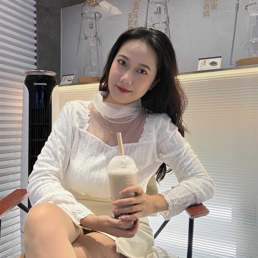 陈梦婷.