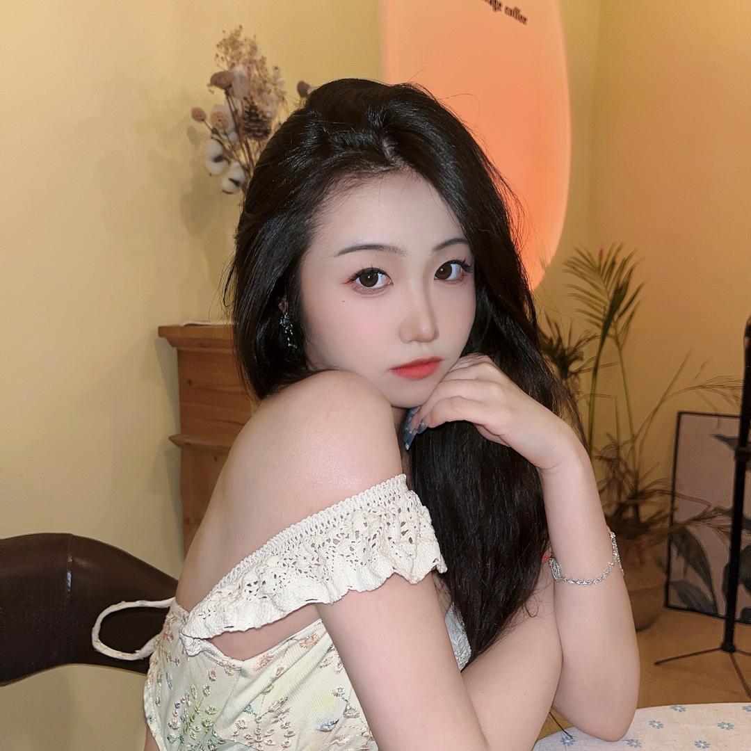 𝐘ᴜᴜᴜss-
