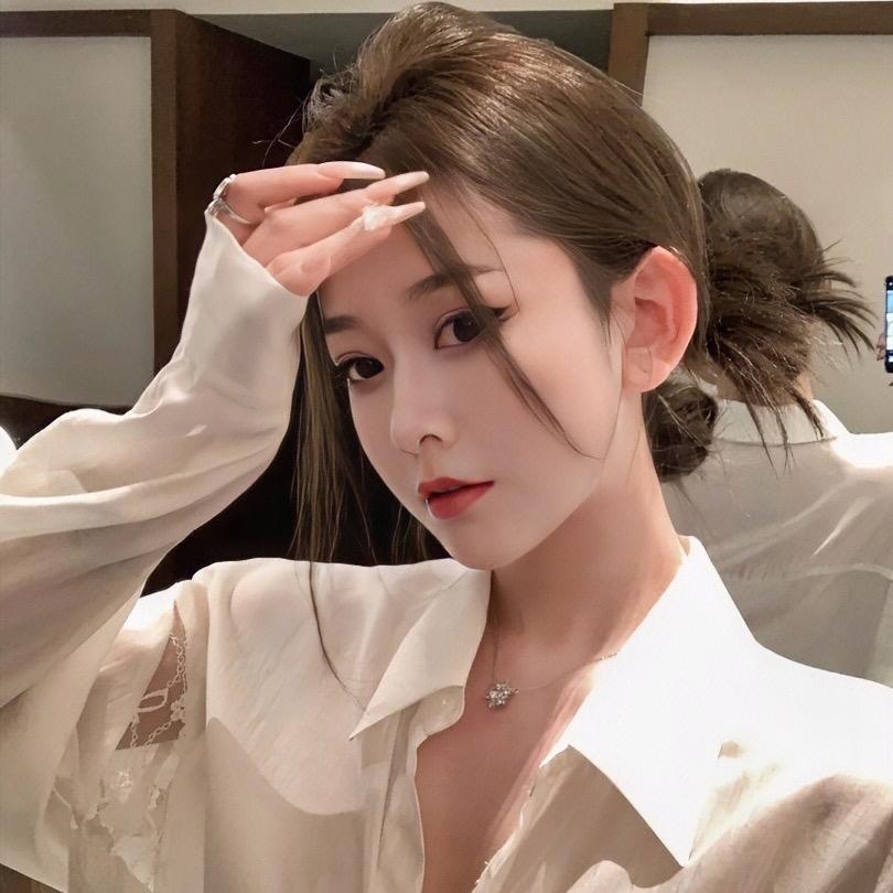 🥰依依