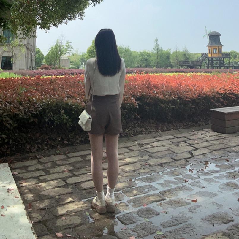 夏里