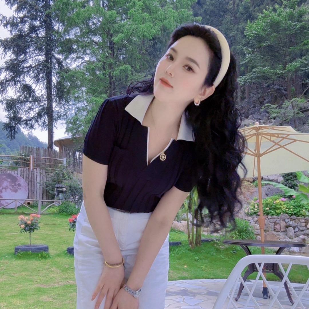 建始京桥鳄鱼恤.杰纳思男装