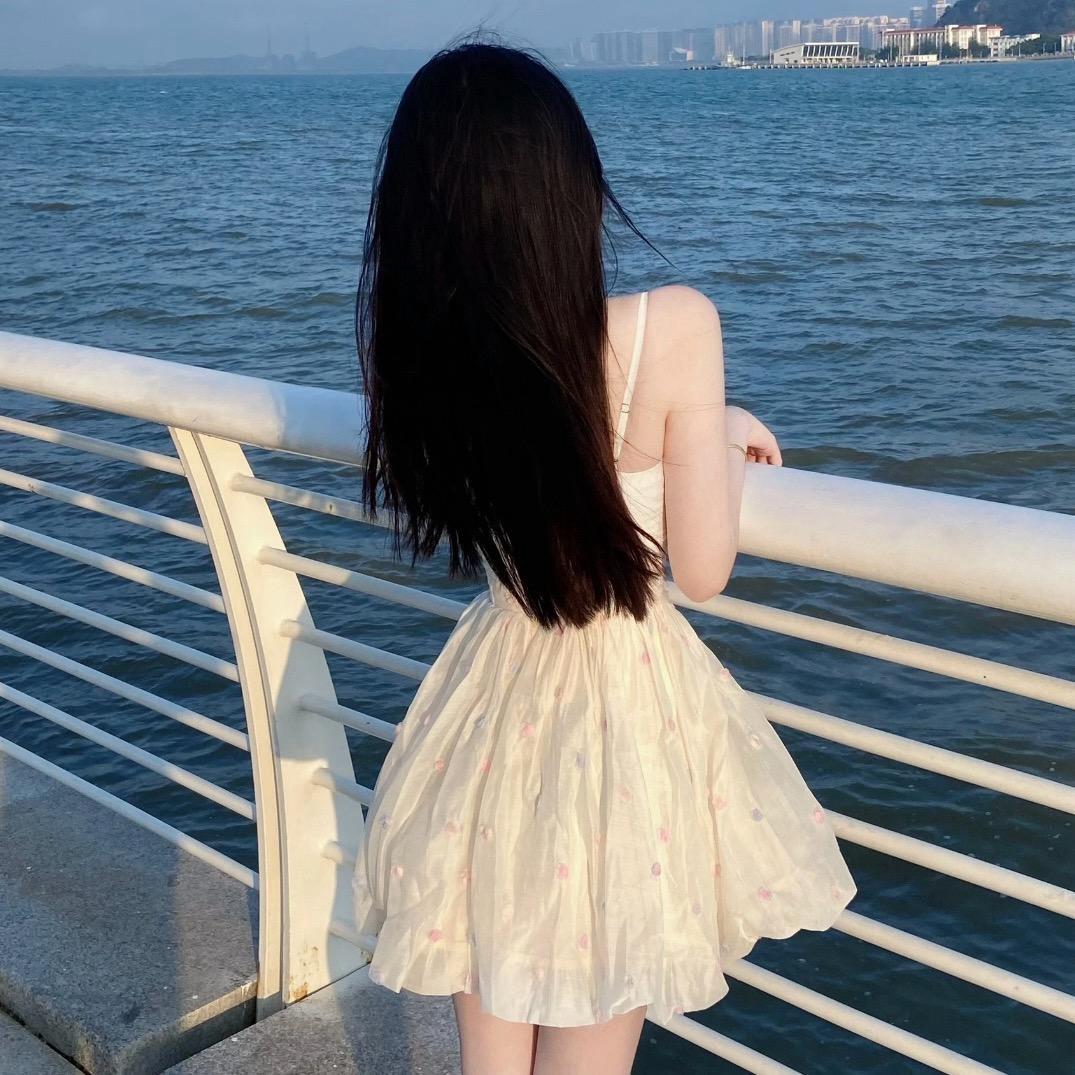 小77