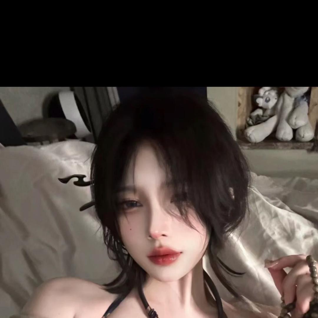 小桃兔兔🐰。