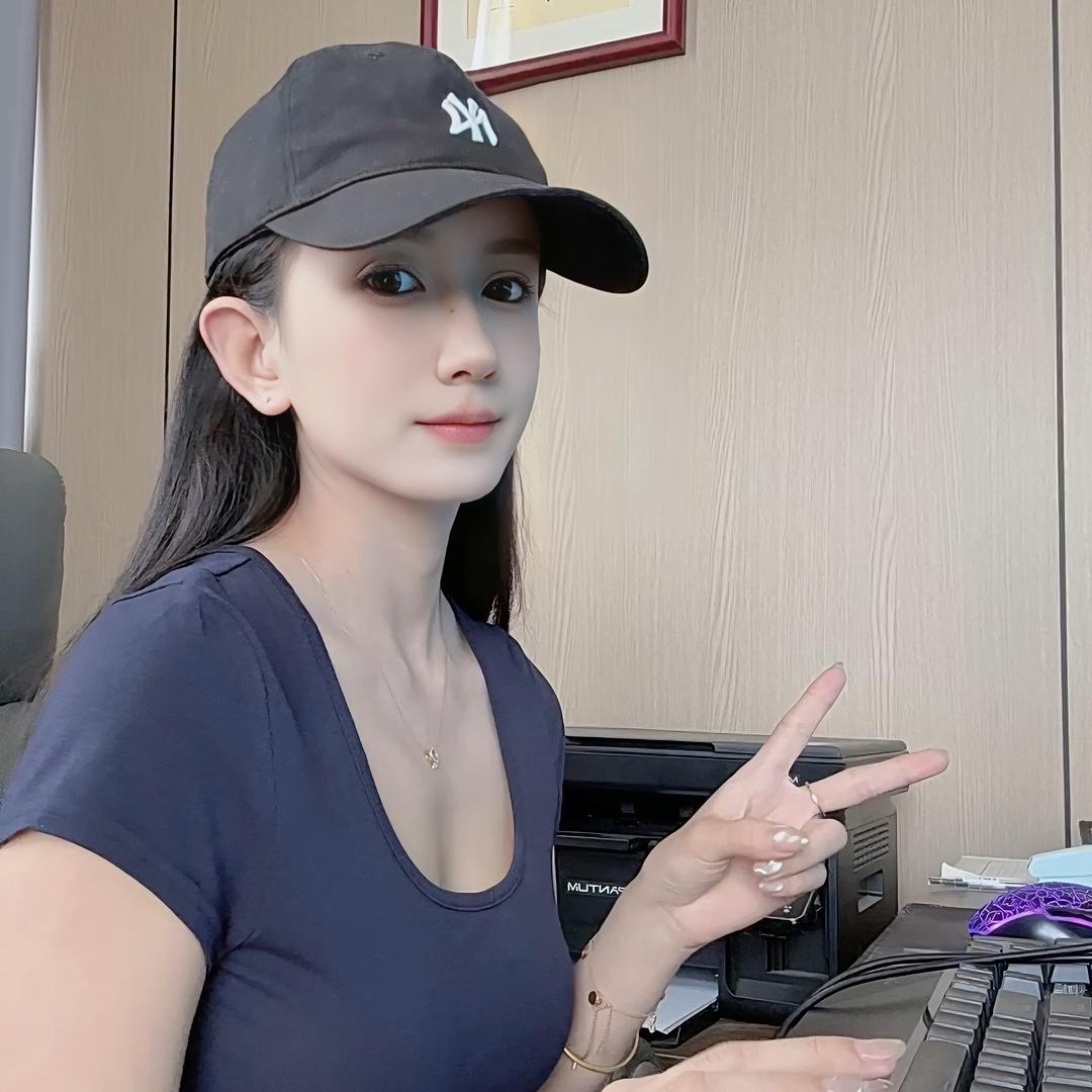 一个小苗💛