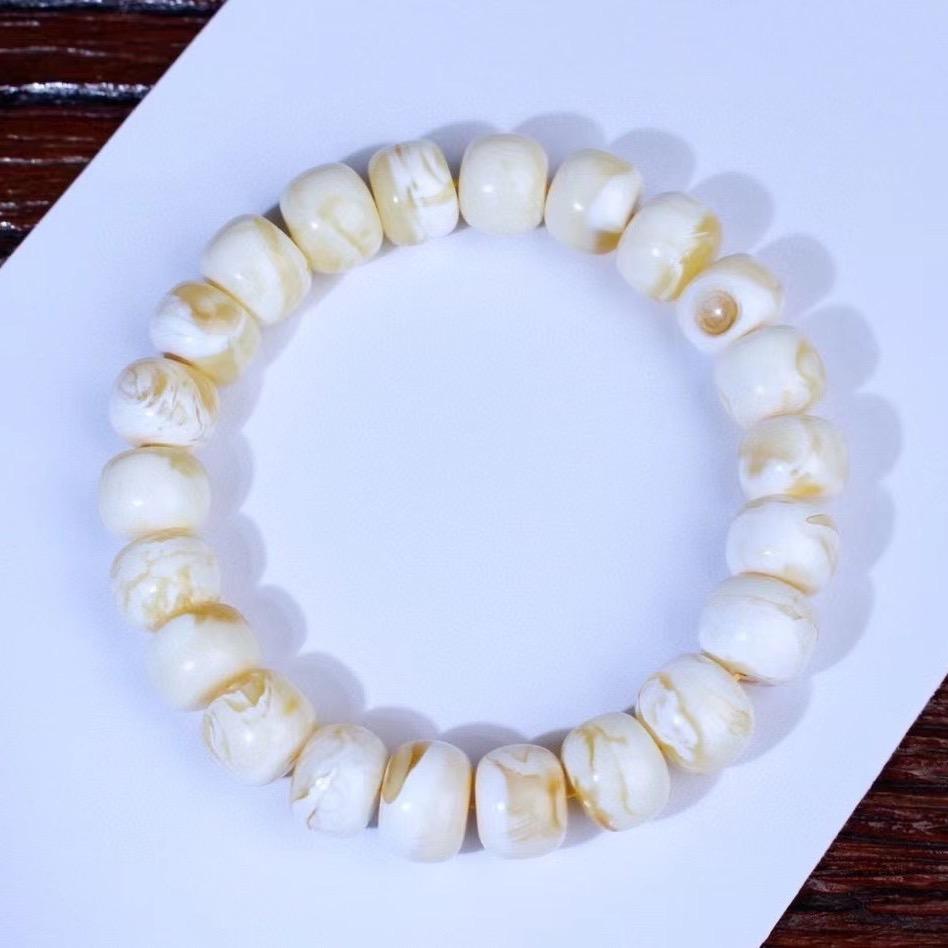 摩登珠宝（琥珀蜜蜡）