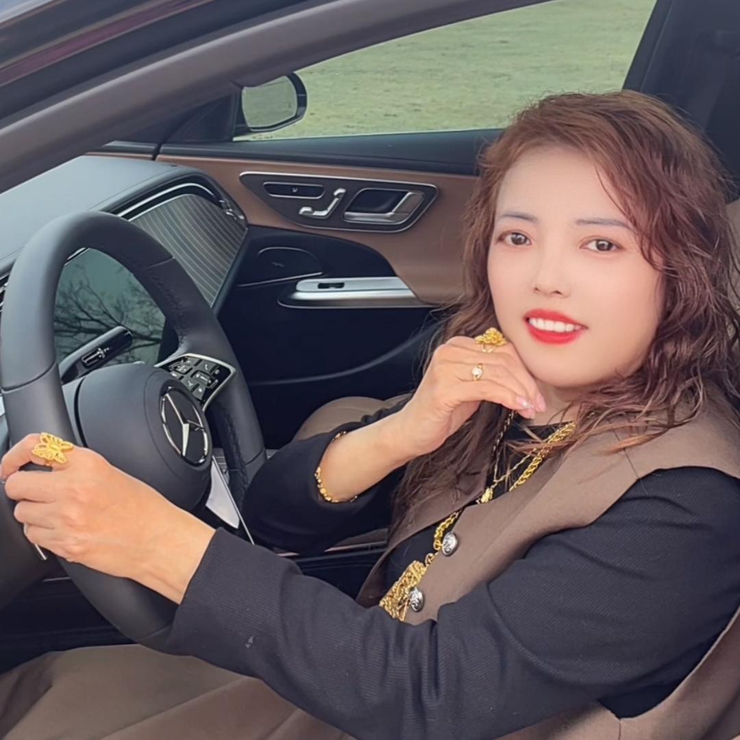 霞儿姐（想有个家）