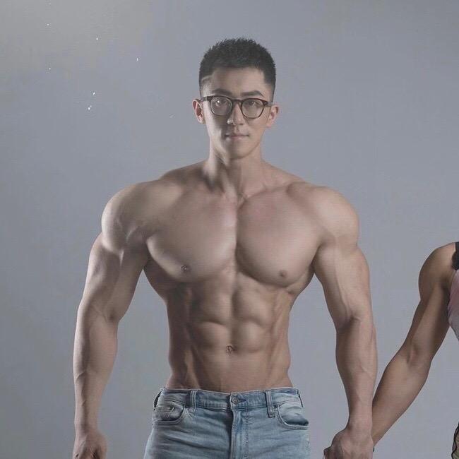 立立
