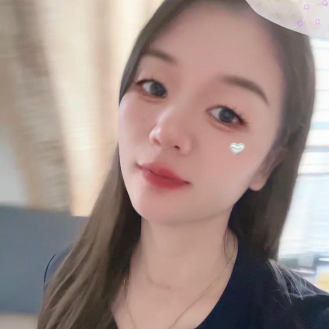 小姐姐☘️☘️