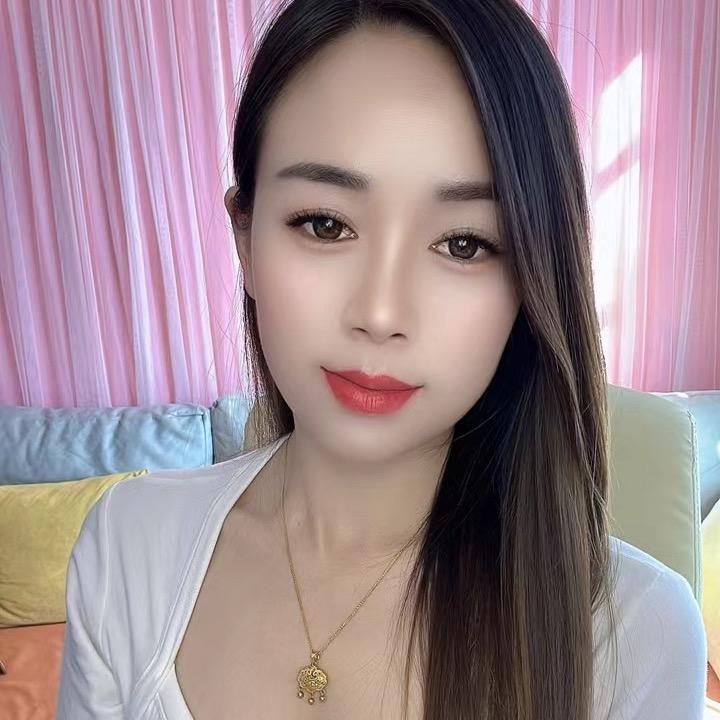 云南大婷婷海对面见