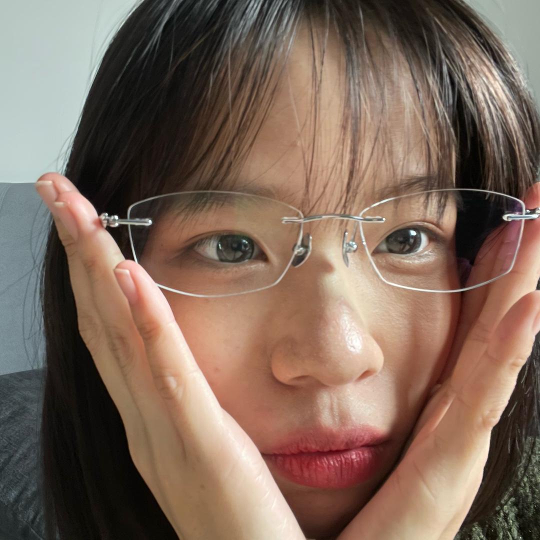 EMI萧洳晶