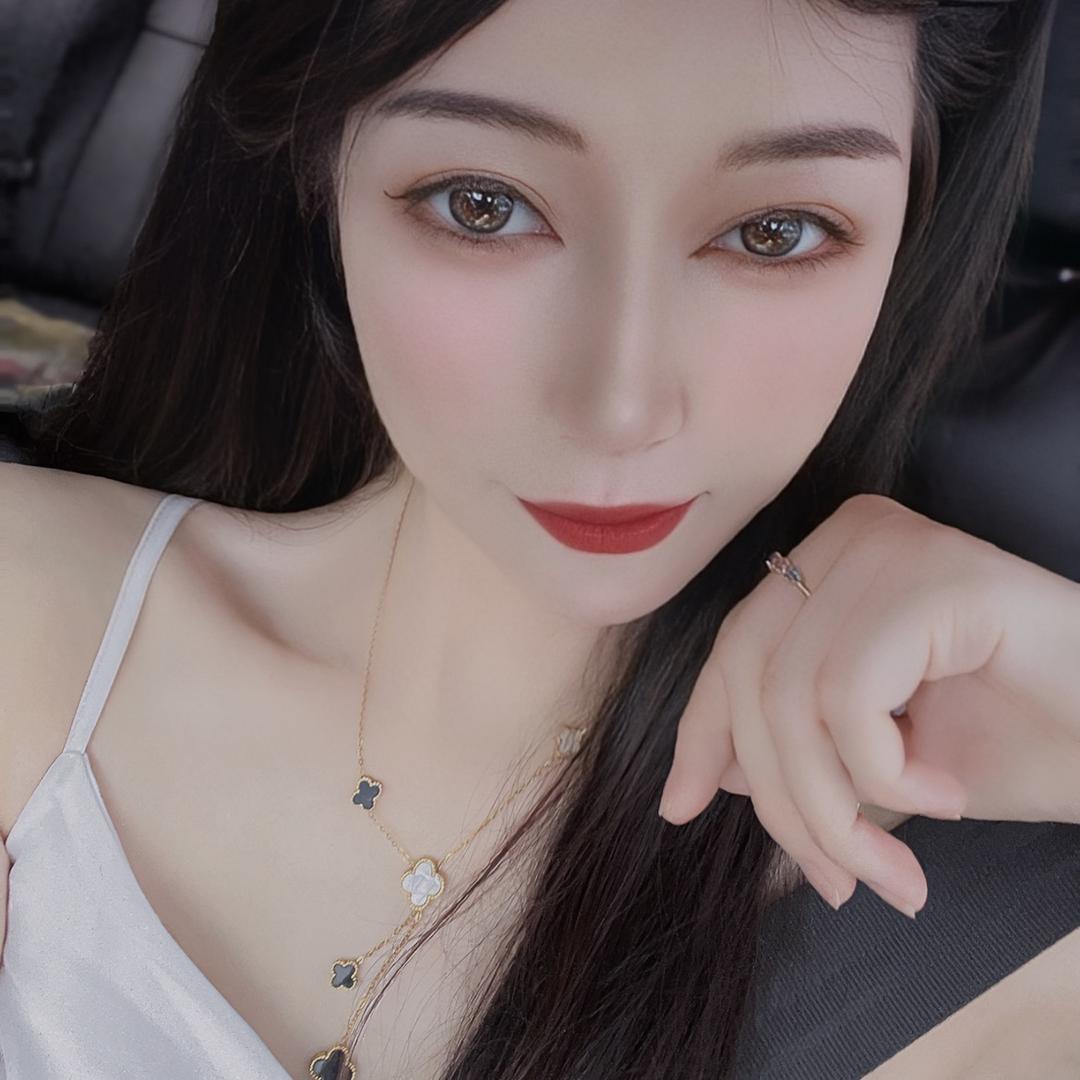 @佳佳吖