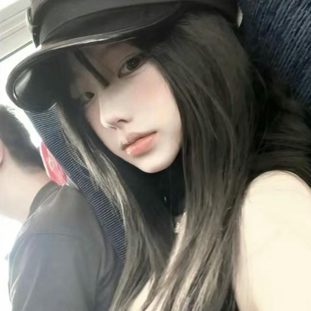☾