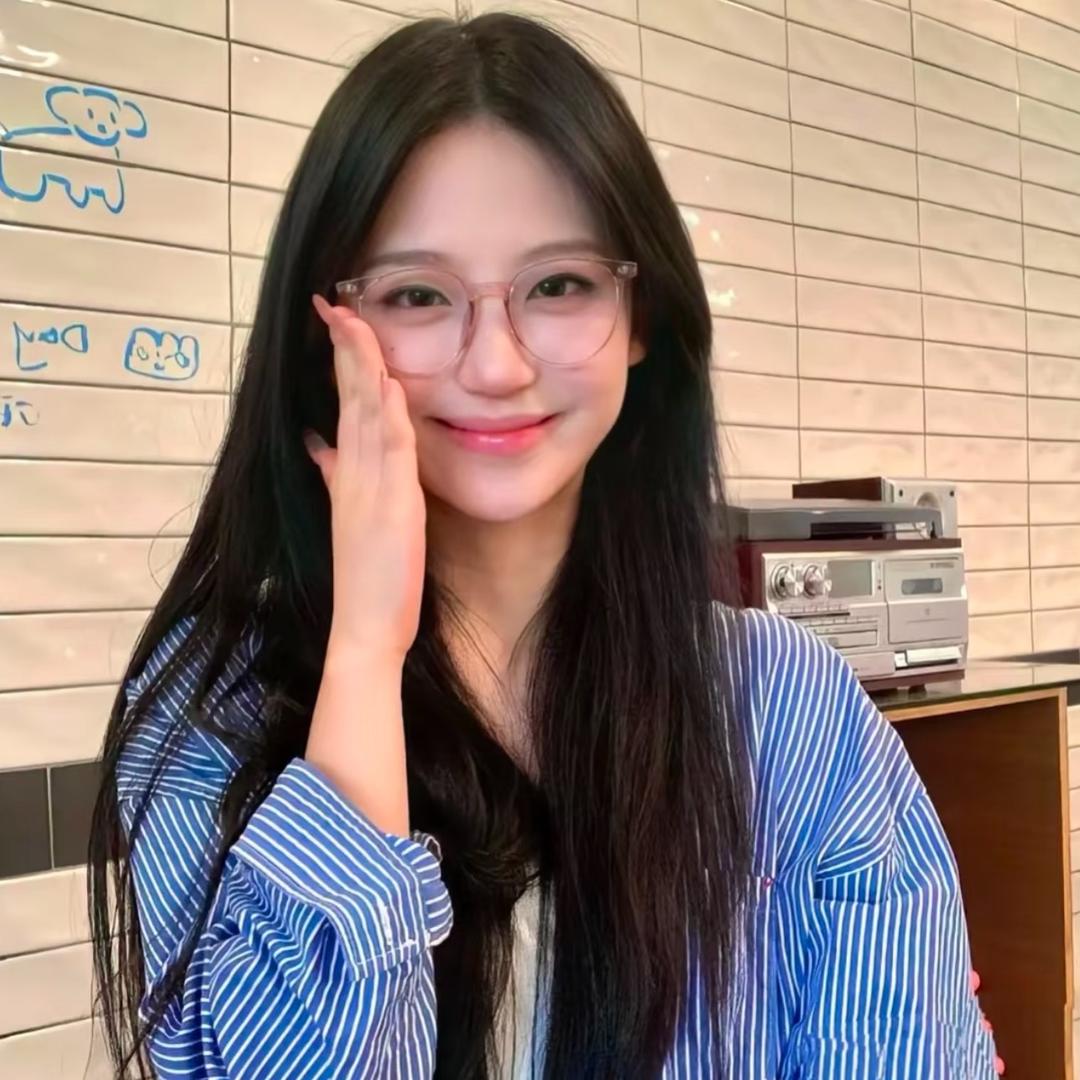 小瑜໒꒱