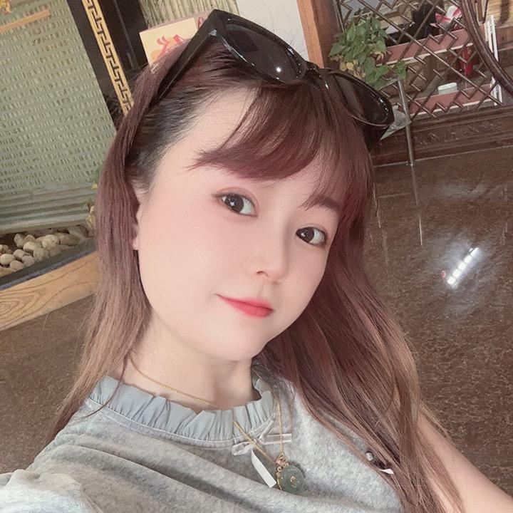 大娟爱唱歌