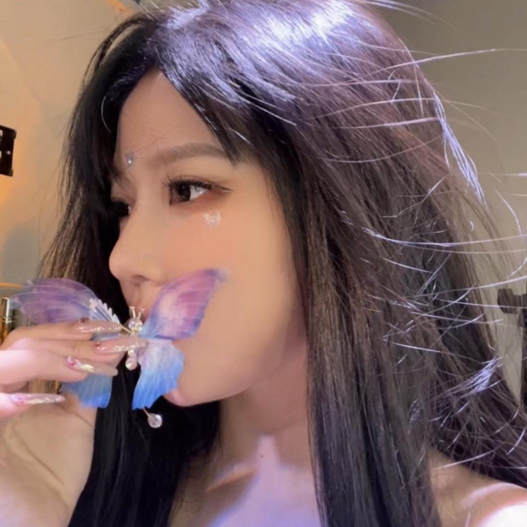 妮可拉倒霸