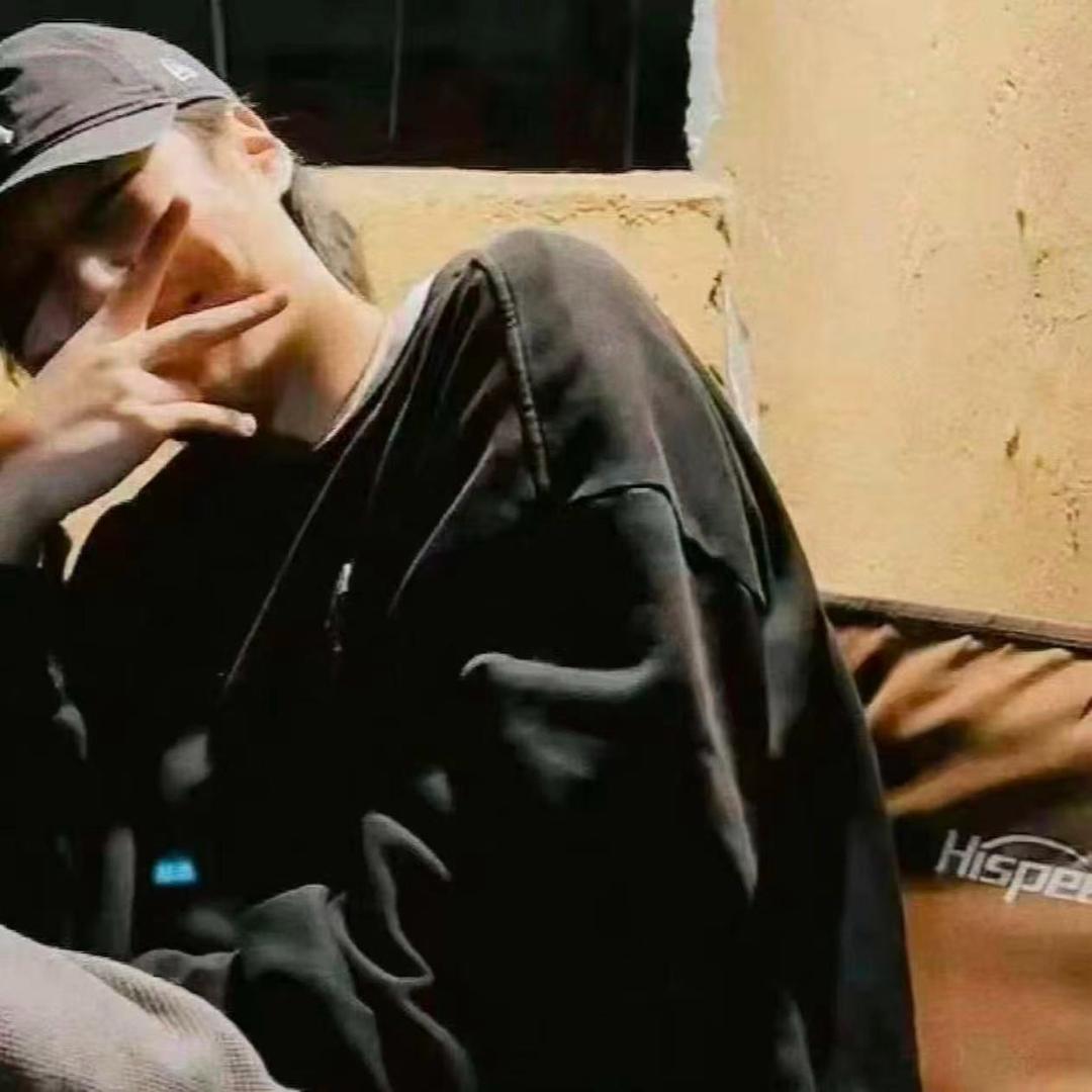 kimi 和 亮亮🇨🇳&🇲🇾