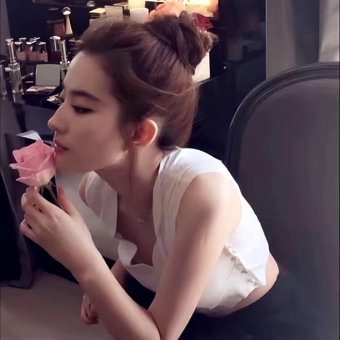 荷