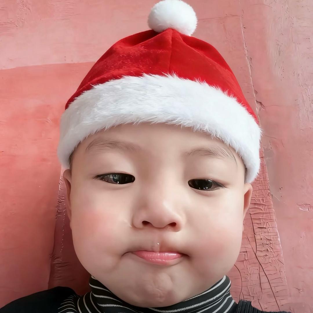 卖萌被打掉门牙.