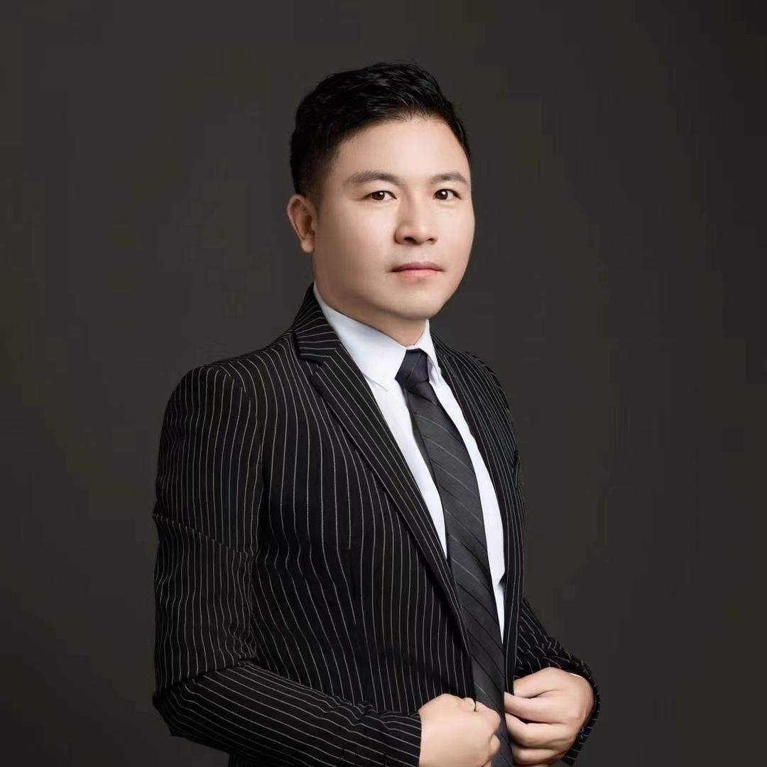 阿兴闯世界