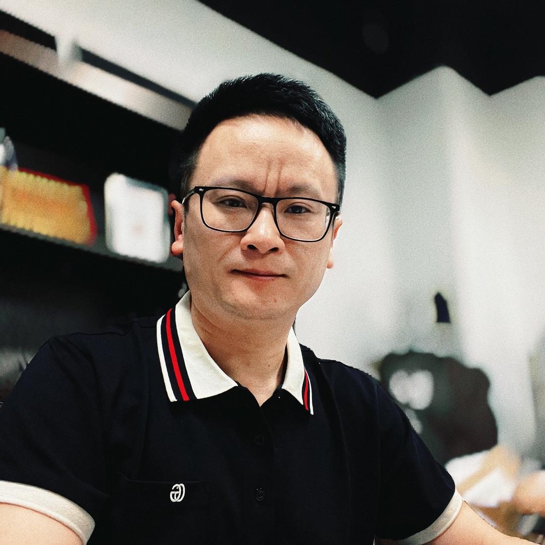 欧忠利