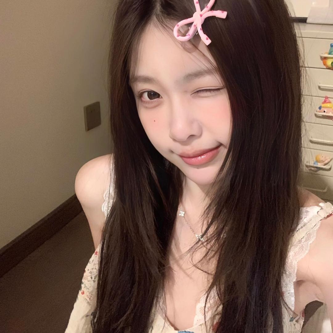 是橘子呀ᐝ