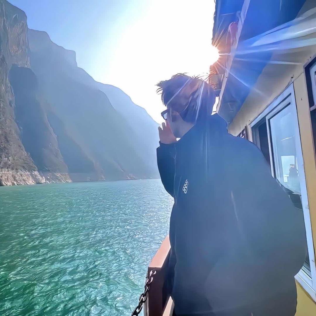 To  Be  Oneself 💕