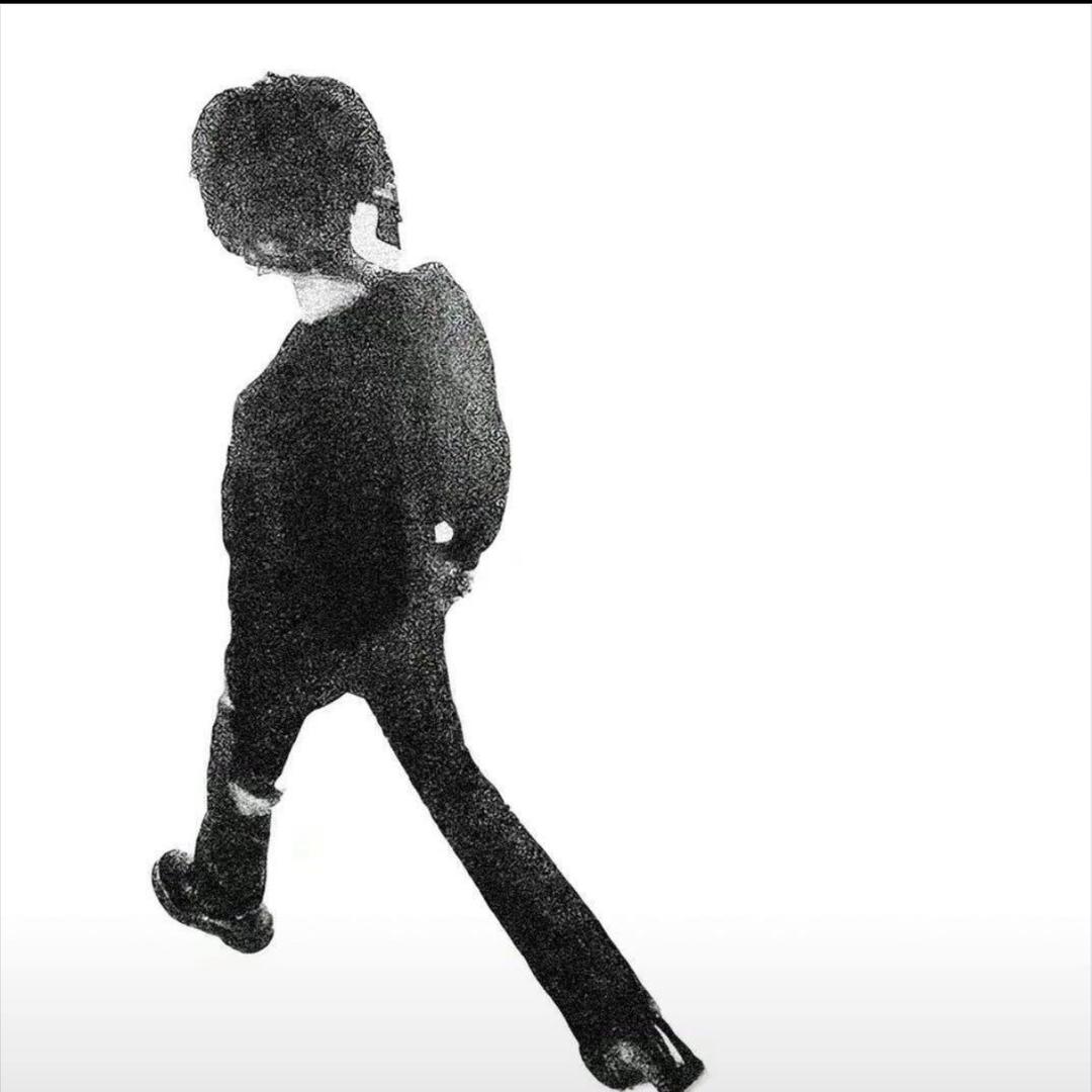 人傻嘴不甜长得丑还没有钱