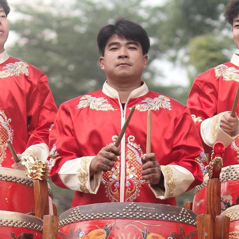 杨洪儿.