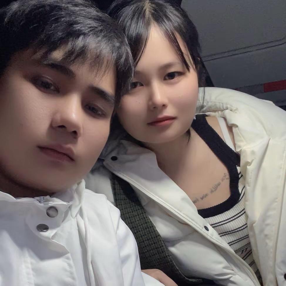 ¥小金夫妇