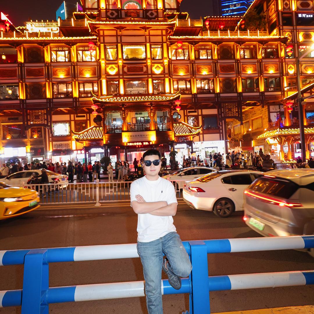 沁阳市鑫航二手车