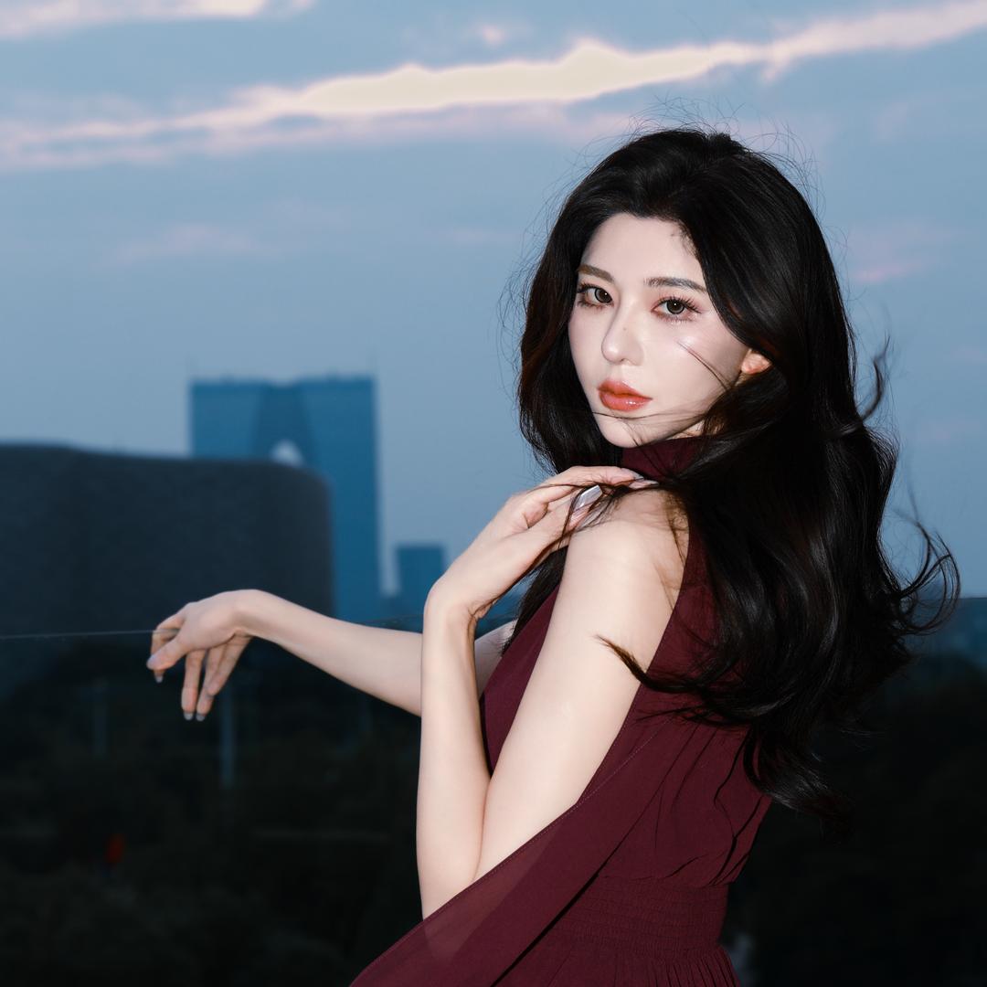 杜芊逸