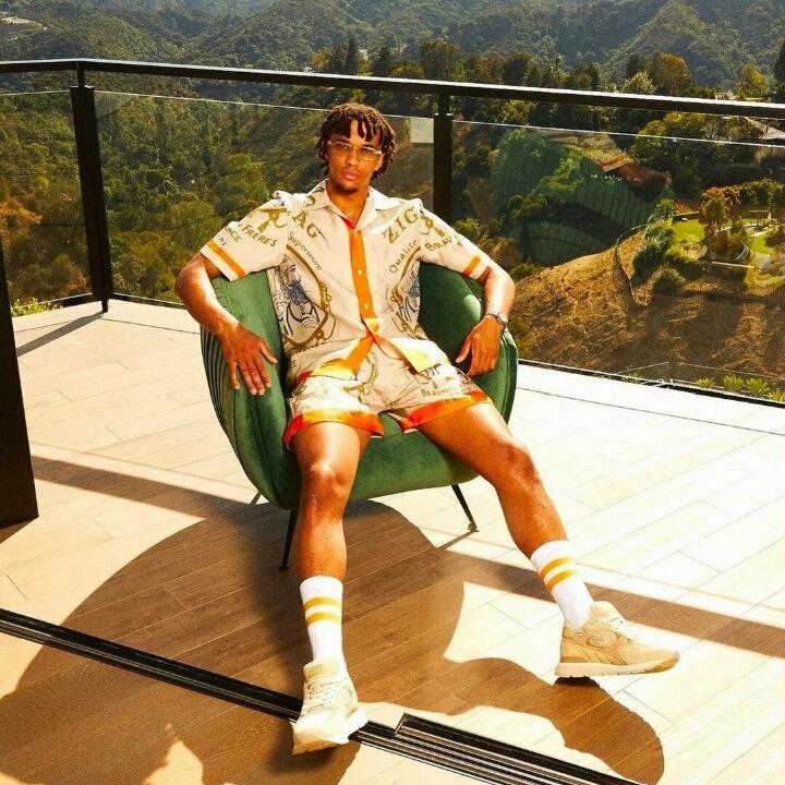 AM   Ty⛱