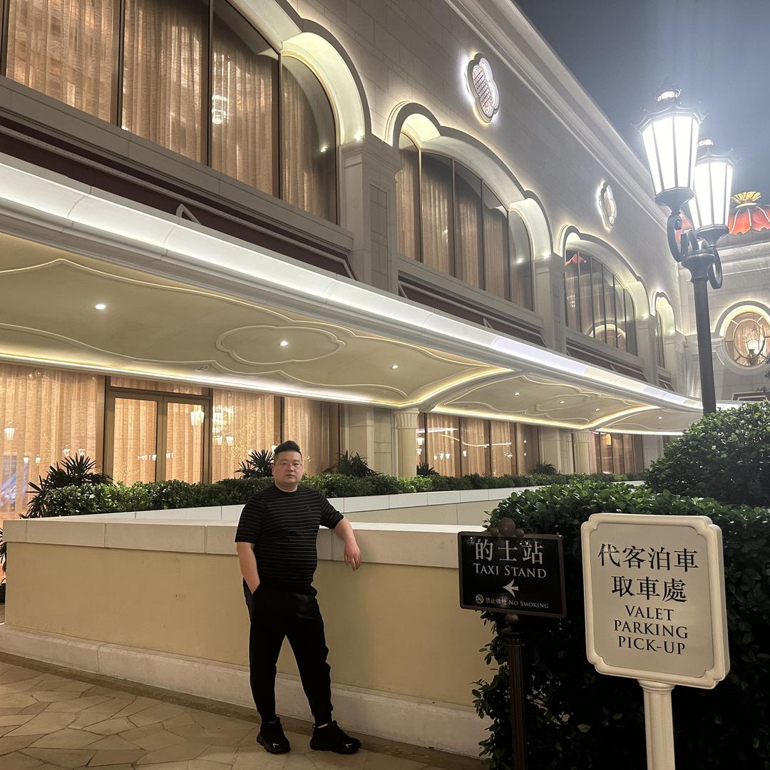 辉县市东一来二手车销售有限公司