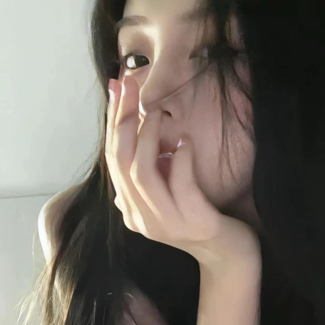 冷冰冰的语.