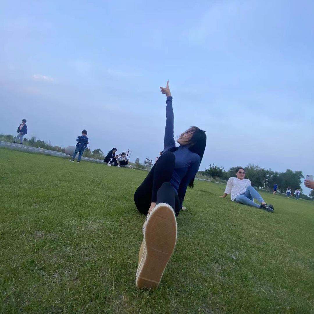 暴富小仙女🧚‍♀️
