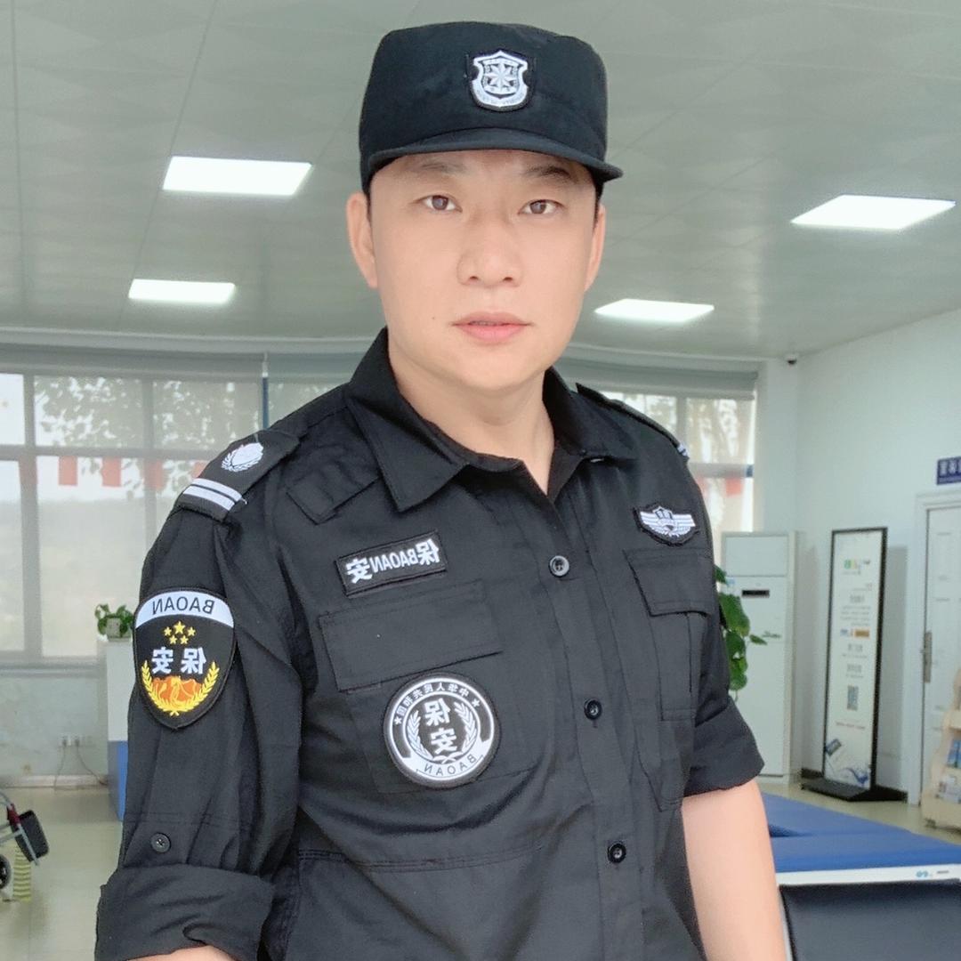 小镇奇歌