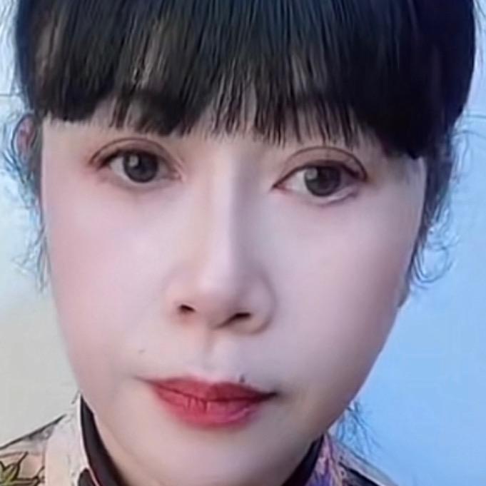 何姿幸