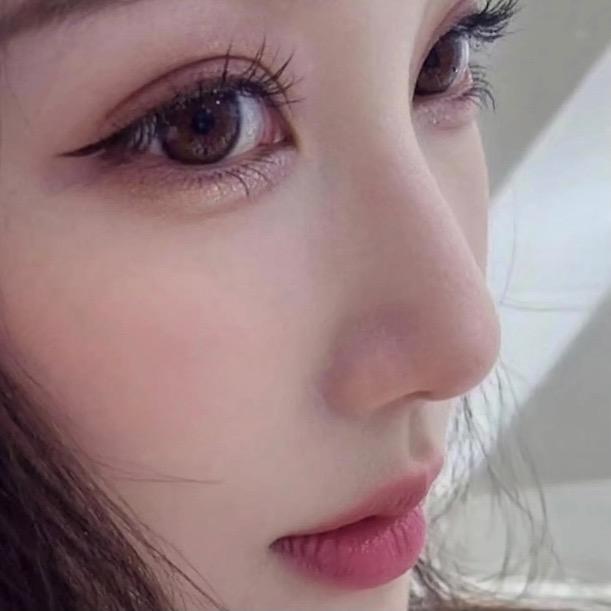 ₊˚ ✰小冻梨ᐝ