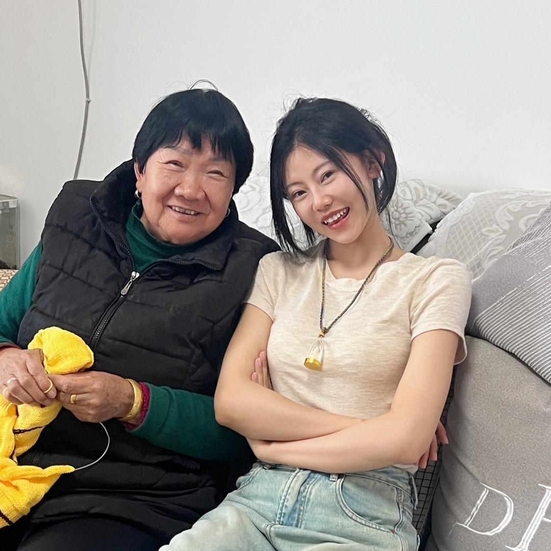 别叫我秋秋