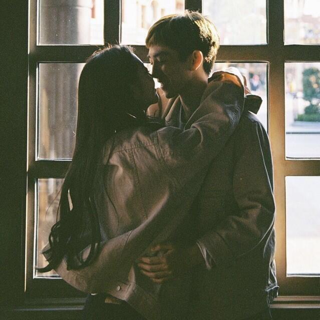 七七.